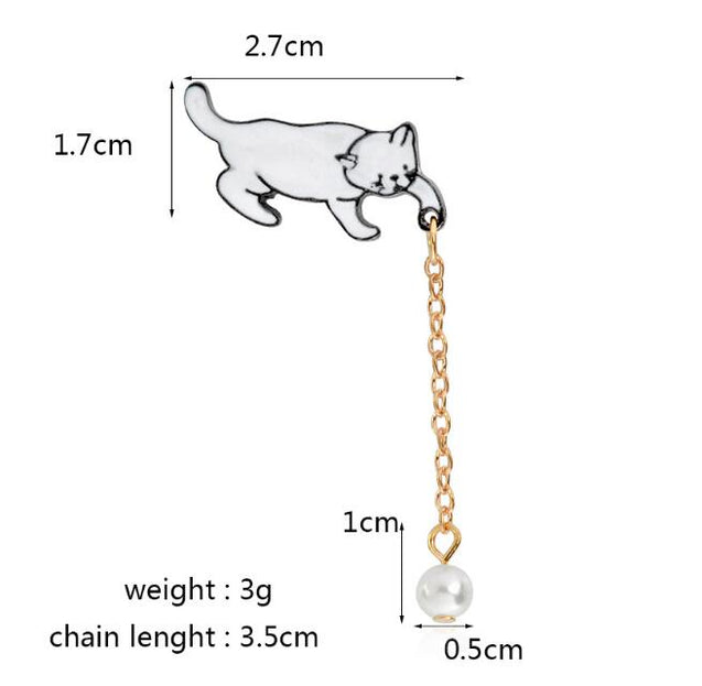 White Pearl-Like Cute Cat Brooch